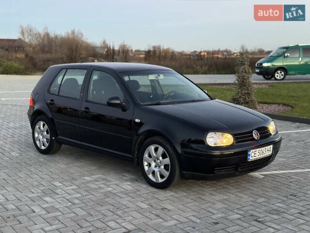 Черный Фольксваген Гольф, объемом двигателя 1.6 л и пробегом 180 тыс. км за 4650 $, фото 7 на Automoto.ua