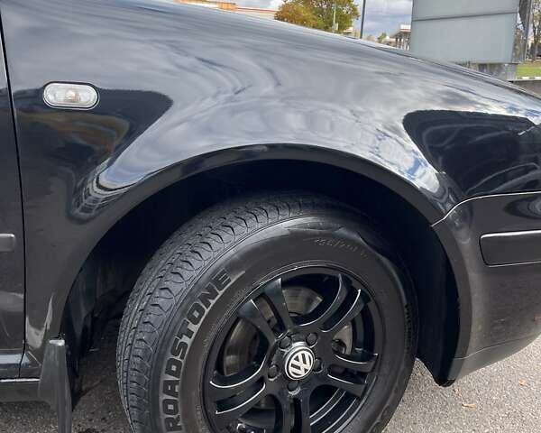 Чорний Фольксваген Гольф, об'ємом двигуна 1.4 л та пробігом 193 тис. км за 4700 $, фото 7 на Automoto.ua