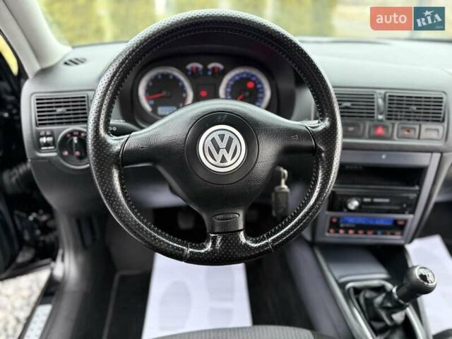 Черный Фольксваген Гольф, объемом двигателя 0 л и пробегом 187 тыс. км за 4790 $, фото 48 на Automoto.ua