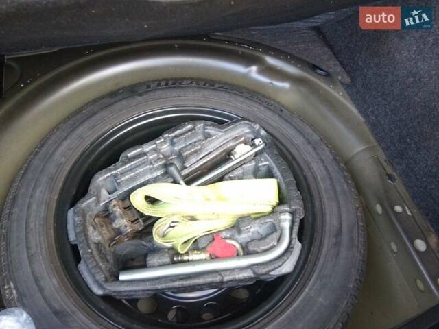 Черный Фольксваген Гольф, объемом двигателя 1.6 л и пробегом 210 тыс. км за 4300 $, фото 16 на Automoto.ua