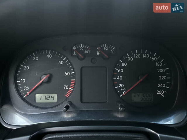 Чорний Фольксваген Гольф, об'ємом двигуна 1.6 л та пробігом 241 тис. км за 3900 $, фото 24 на Automoto.ua