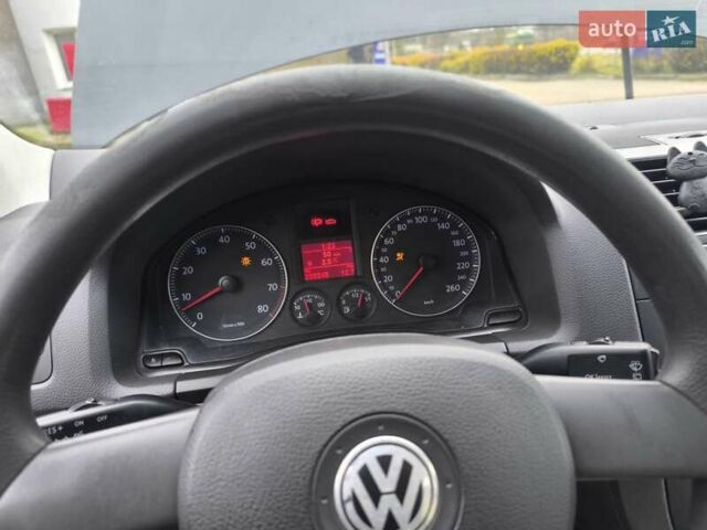 Чорний Фольксваген Гольф, об'ємом двигуна 1.6 л та пробігом 330 тис. км за 4900 $, фото 17 на Automoto.ua