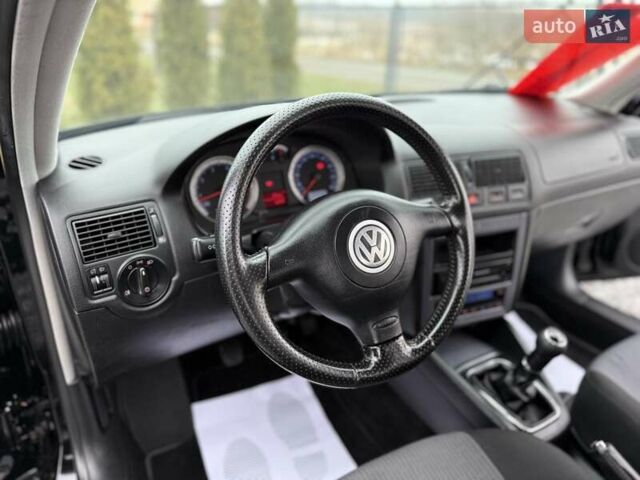 Черный Фольксваген Гольф, объемом двигателя 0 л и пробегом 187 тыс. км за 4790 $, фото 47 на Automoto.ua