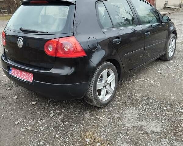 Черный Фольксваген Гольф, объемом двигателя 1.39 л и пробегом 243 тыс. км за 4700 $, фото 23 на Automoto.ua