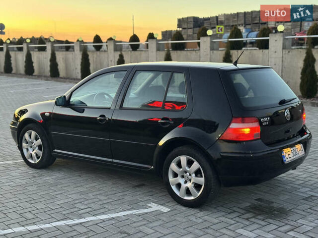 Черный Фольксваген Гольф, объемом двигателя 1.6 л и пробегом 180 тыс. км за 4650 $, фото 3 на Automoto.ua