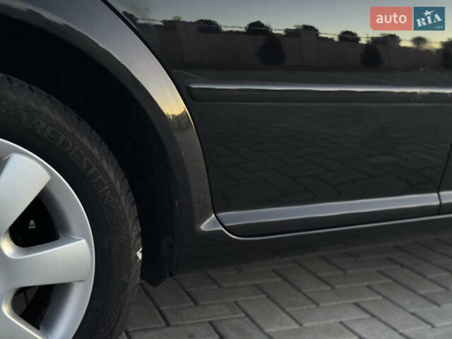 Черный Фольксваген Гольф, объемом двигателя 1.6 л и пробегом 180 тыс. км за 4650 $, фото 10 на Automoto.ua