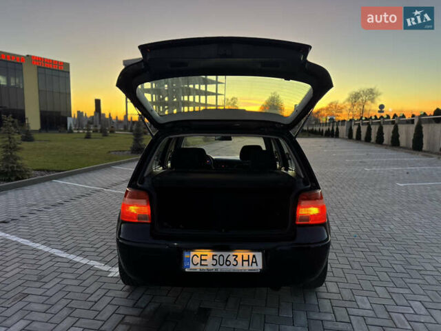 Черный Фольксваген Гольф, объемом двигателя 1.6 л и пробегом 180 тыс. км за 4650 $, фото 24 на Automoto.ua