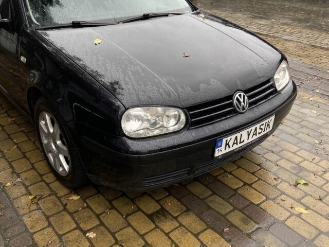 Черный Фольксваген Гольф, объемом двигателя 0 л и пробегом 285 тыс. км за 4100 $, фото 3 на Automoto.ua