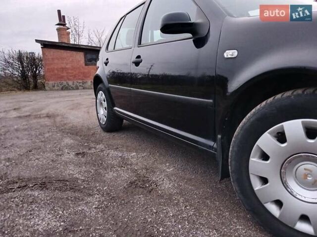 Чорний Фольксваген Гольф, об'ємом двигуна 1.4 л та пробігом 192 тис. км за 3500 $, фото 5 на Automoto.ua