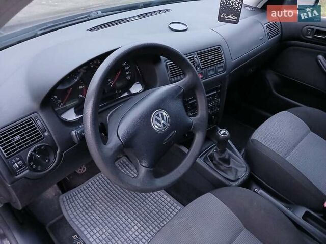 Чорний Фольксваген Гольф, об'ємом двигуна 1.4 л та пробігом 192 тис. км за 3500 $, фото 1 на Automoto.ua