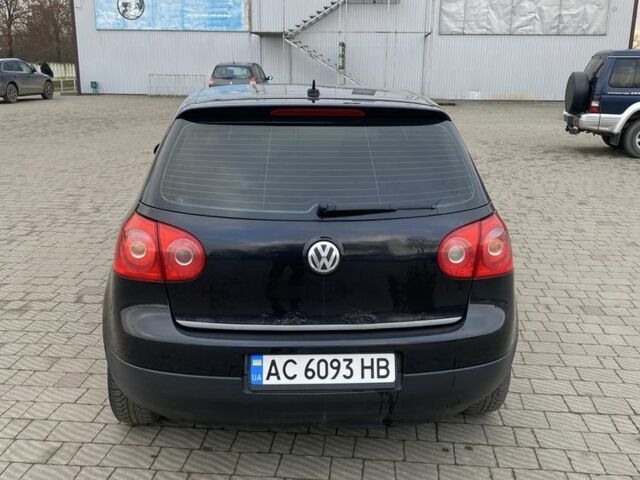 Черный Фольксваген Гольф, объемом двигателя 2 л и пробегом 251 тыс. км за 4500 $, фото 3 на Automoto.ua