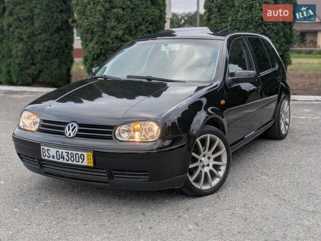 Черный Фольксваген Гольф, объемом двигателя 1.6 л и пробегом 221 тыс. км за 4600 $, фото 3 на Automoto.ua