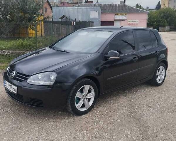 Черный Фольксваген Гольф, объемом двигателя 1.39 л и пробегом 246 тыс. км за 4450 $, фото 16 на Automoto.ua