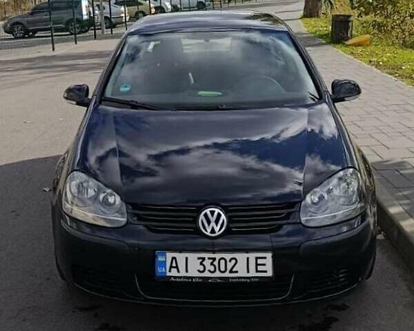 Черный Фольксваген Гольф, объемом двигателя 1.39 л и пробегом 257 тыс. км за 4500 $, фото 1 на Automoto.ua