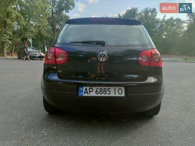 Черный Фольксваген Гольф, объемом двигателя 1.4 л и пробегом 277 тыс. км за 4800 $, фото 6 на Automoto.ua
