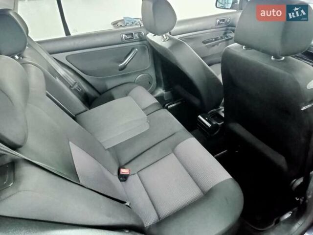 Черный Фольксваген Гольф, объемом двигателя 1.4 л и пробегом 172 тыс. км за 4199 $, фото 38 на Automoto.ua