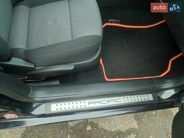 Черный Фольксваген Гольф, объемом двигателя 0 л и пробегом 272 тыс. км за 5100 $, фото 30 на Automoto.ua