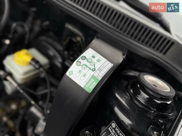 Черный Фольксваген Гольф, объемом двигателя 0 л и пробегом 187 тыс. км за 4790 $, фото 91 на Automoto.ua