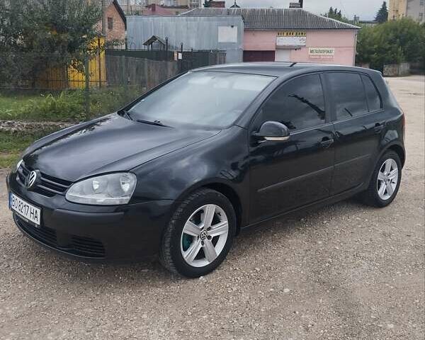 Черный Фольксваген Гольф, объемом двигателя 1.39 л и пробегом 243 тыс. км за 4700 $, фото 16 на Automoto.ua