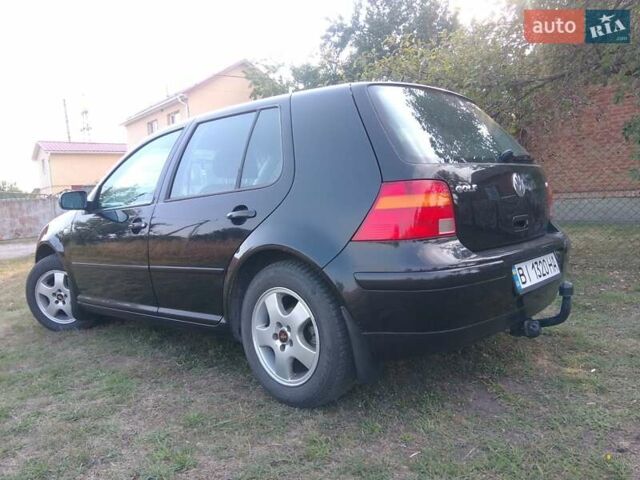 Черный Фольксваген Гольф, объемом двигателя 1.6 л и пробегом 210 тыс. км за 4300 $, фото 17 на Automoto.ua