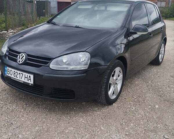 Черный Фольксваген Гольф, объемом двигателя 1.39 л и пробегом 243 тыс. км за 4700 $, фото 7 на Automoto.ua