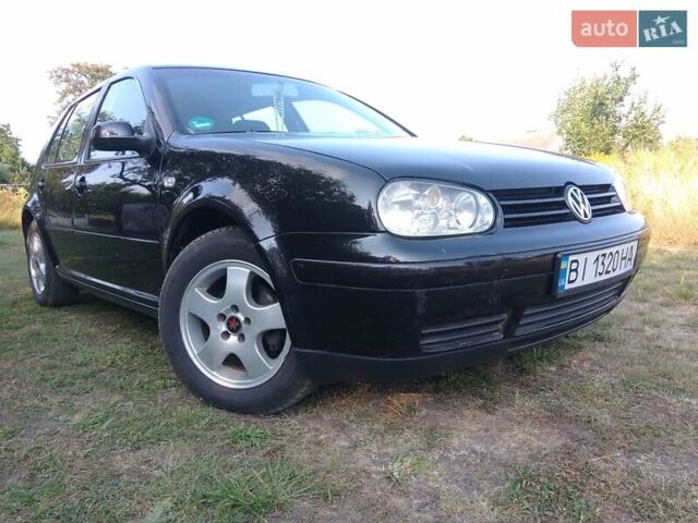 Черный Фольксваген Гольф, объемом двигателя 1.6 л и пробегом 210 тыс. км за 4300 $, фото 6 на Automoto.ua