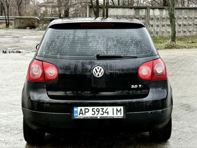 Черный Фольксваген Гольф, объемом двигателя 2 л и пробегом 320 тыс. км за 4700 $, фото 5 на Automoto.ua