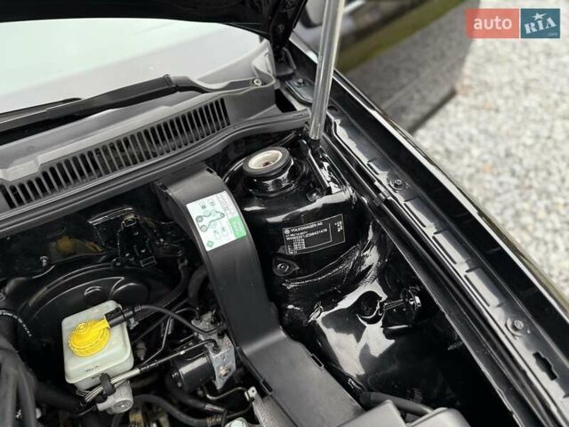 Черный Фольксваген Гольф, объемом двигателя 0 л и пробегом 187 тыс. км за 4790 $, фото 92 на Automoto.ua