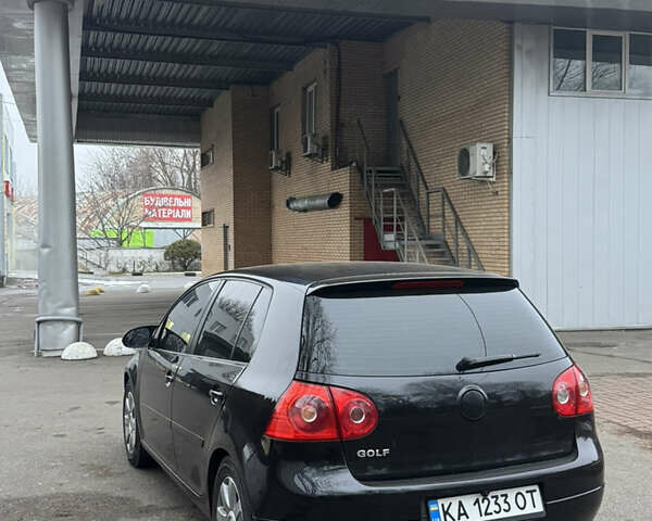 Черный Фольксваген Гольф, объемом двигателя 1.6 л и пробегом 352 тыс. км за 6550 $, фото 8 на Automoto.ua