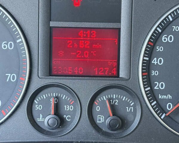 Чорний Фольксваген Гольф, об'ємом двигуна 1.6 л та пробігом 230 тис. км за 4500 $, фото 7 на Automoto.ua