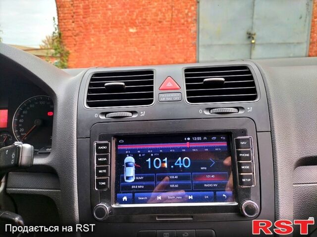 Чорний Фольксваген Гольф, об'ємом двигуна 1.6 л та пробігом 215 тис. км за 5800 $, фото 1 на Automoto.ua