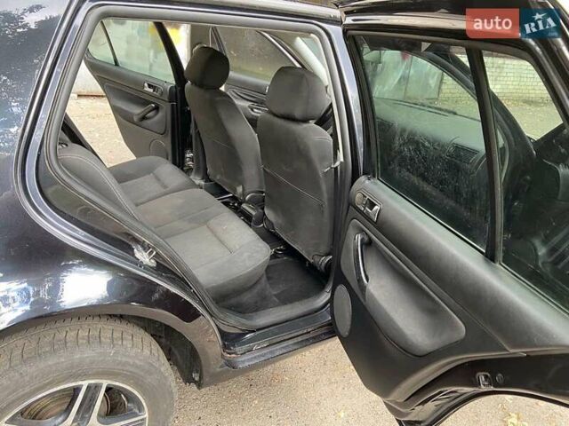 Чорний Фольксваген Гольф, об'ємом двигуна 1.4 л та пробігом 410 тис. км за 4200 $, фото 1 на Automoto.ua