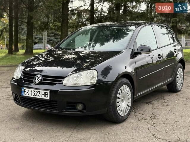 Черный Фольксваген Гольф, объемом двигателя 1.97 л и пробегом 418 тыс. км за 4650 $, фото 2 на Automoto.ua
