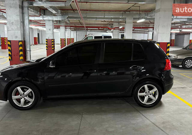 Черный Фольксваген Гольф, объемом двигателя 1.98 л и пробегом 313 тыс. км за 6200 $, фото 3 на Automoto.ua