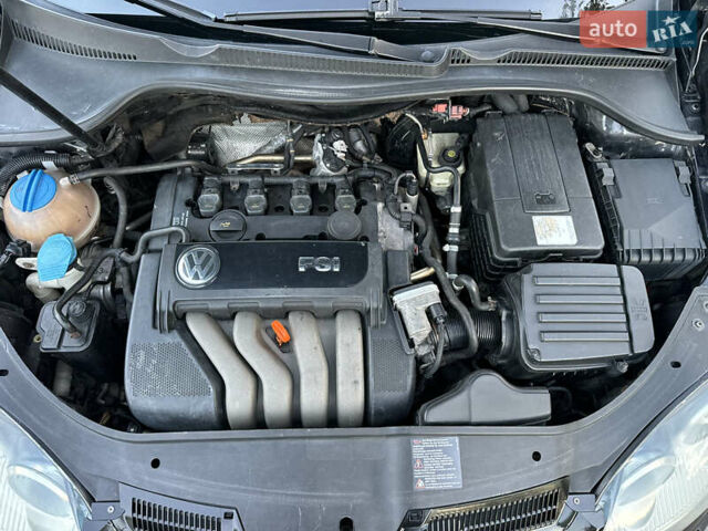 Черный Фольксваген Гольф, объемом двигателя 1.98 л и пробегом 313 тыс. км за 6200 $, фото 29 на Automoto.ua