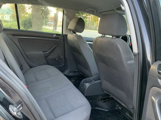 Черный Фольксваген Гольф, объемом двигателя 1.9 л и пробегом 3 тыс. км за 4350 $, фото 4 на Automoto.ua