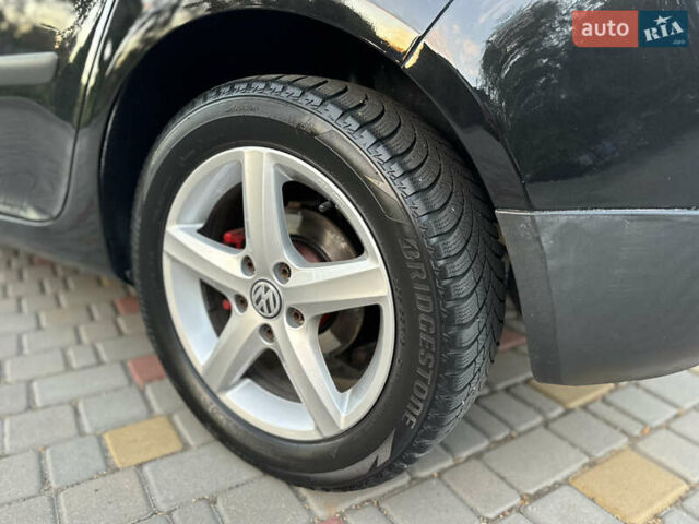 Черный Фольксваген Гольф, объемом двигателя 1.98 л и пробегом 313 тыс. км за 6200 $, фото 26 на Automoto.ua
