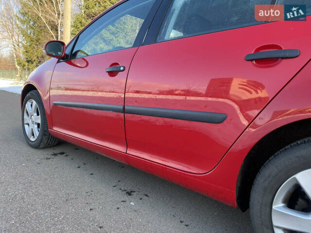 Черный Фольксваген Гольф, объемом двигателя 1.6 л и пробегом 231 тыс. км за 5150 $, фото 9 на Automoto.ua