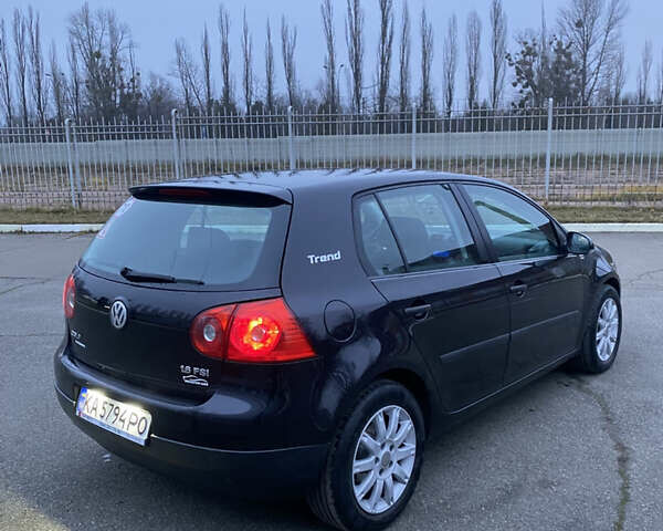 Чорний Фольксваген Гольф, об'ємом двигуна 1.6 л та пробігом 198 тис. км за 5200 $, фото 1 на Automoto.ua