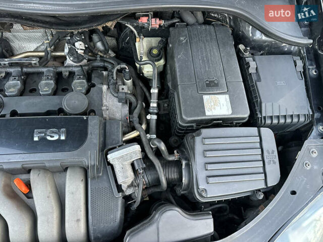 Черный Фольксваген Гольф, объемом двигателя 1.98 л и пробегом 313 тыс. км за 6200 $, фото 31 на Automoto.ua