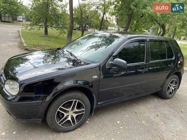 Чорний Фольксваген Гольф, об'ємом двигуна 1.4 л та пробігом 410 тис. км за 4200 $, фото 5 на Automoto.ua