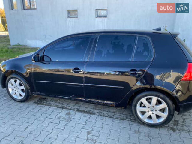 Фольксваген Гольф 2004 в Черновцах на Automoto.ua Черный Фольксваген Гольф, объемом двигателя 1.6 л и пробегом 350 тыс. км за 3333 $, фото 3 на Automoto.ua