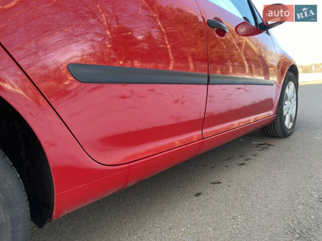 Черный Фольксваген Гольф, объемом двигателя 1.6 л и пробегом 231 тыс. км за 5150 $, фото 13 на Automoto.ua