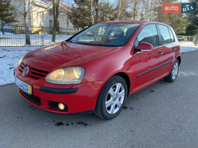 Черный Фольксваген Гольф, объемом двигателя 1.6 л и пробегом 231 тыс. км за 5150 $, фото 6 на Automoto.ua