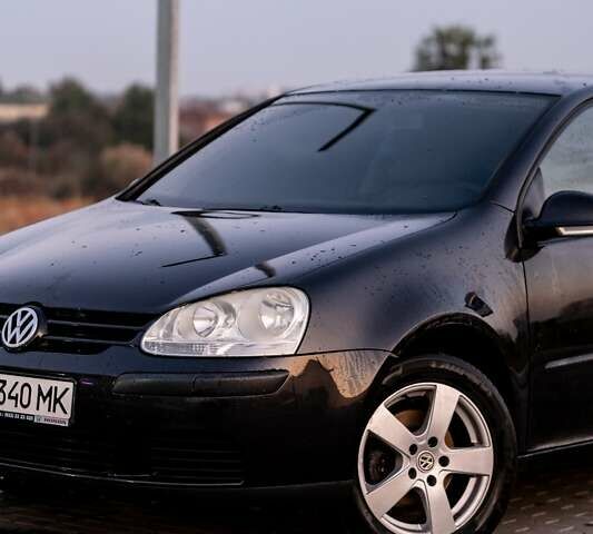 Чорний Фольксваген Гольф, об'ємом двигуна 1.4 л та пробігом 216 тис. км за 5200 $, фото 1 на Automoto.ua