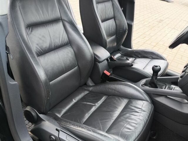 Черный Фольксваген Гольф, объемом двигателя 1.6 л и пробегом 309 тыс. км за 5300 $, фото 1 на Automoto.ua