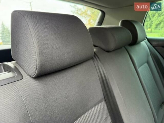 Черный Фольксваген Гольф, объемом двигателя 1.97 л и пробегом 418 тыс. км за 4650 $, фото 40 на Automoto.ua