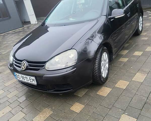Черный Фольксваген Гольф, объемом двигателя 1.6 л и пробегом 200 тыс. км за 4600 $, фото 2 на Automoto.ua