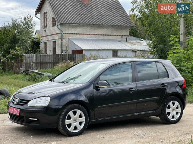 Черный Фольксваген Гольф, объемом двигателя 1.4 л и пробегом 175 тыс. км за 4900 $, фото 10 на Automoto.ua