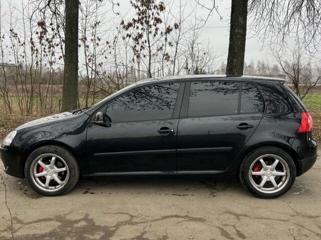 Черный Фольксваген Гольф, объемом двигателя 1.6 л и пробегом 193 тыс. км за 5200 $, фото 1 на Automoto.ua